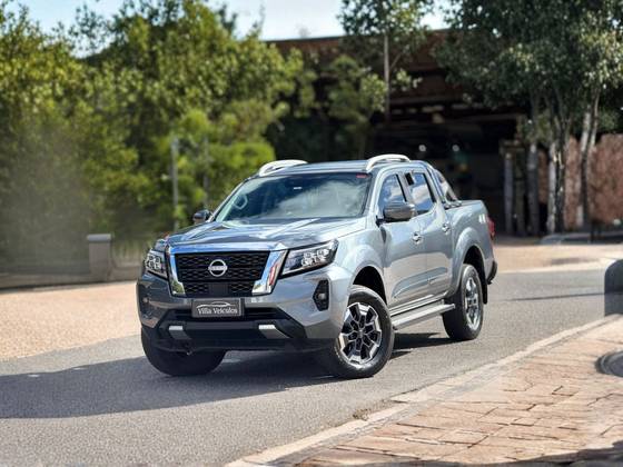 NISSAN FRONTIER 2.3 16V TURBO DIESEL PLATINUM CD 4X4 AUTOMÁTICO NISSAN FRONTIER 2.3 16V TURBO DIESEL PLATINUM CD 4X4 AUTOMÁTICO